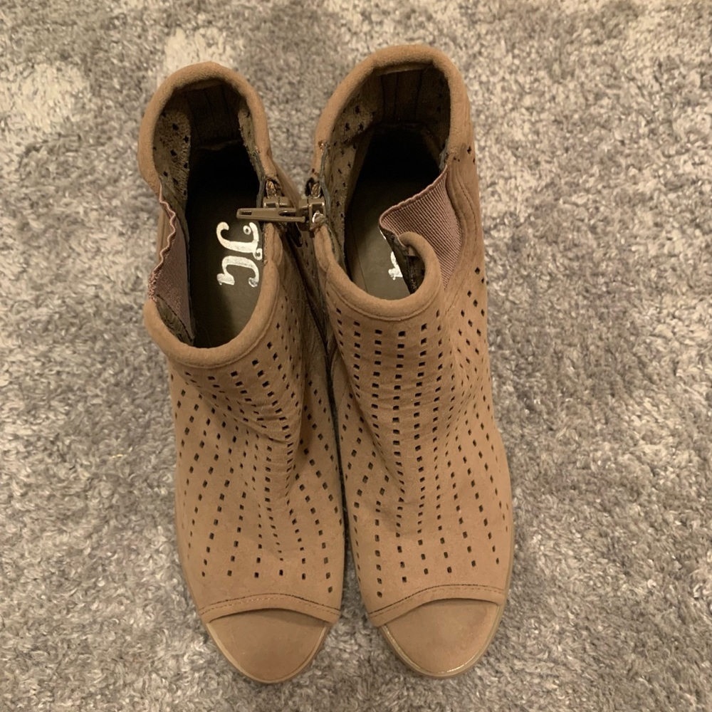 Heeled Booties - Picture 2 of 8